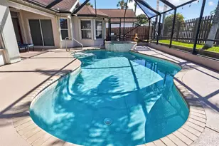 2 Meadows Park Ln, Boynton Beach, FL 33436 - Photo 32