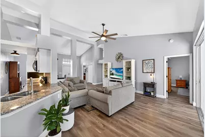 2 Meadows Park Lane, Boynton Beach, FL 33436 - Photo 8