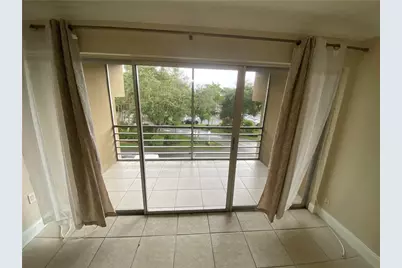 4235 N University Drive #301, Sunrise, FL 33351 - Photo 14