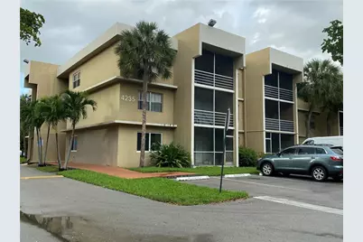 4235 N University Drive #301, Sunrise, FL 33351 - Photo 36