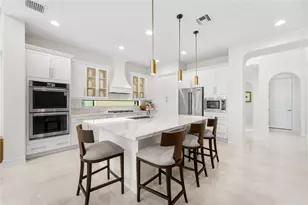 11365 Solstice Cir, Parkland, FL 33076 - Photo 2