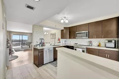 2200 S Cypress Bend Drive #905, Pompano Beach, FL 33069 - Photo 1