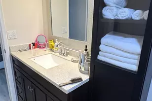 2200 S Cypress Bend Dr, Pompano Beach, FL 33069 - Photo 20