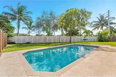 8260 SW 44th Court, Davie, FL 33328 - Photo 38