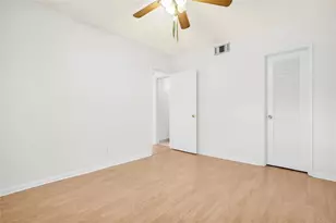 1951 NE 39th St, Lighthouse Point, FL 33064 - Photo 16