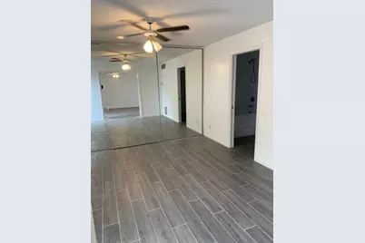 645 Executive Center Drive #R202, West Palm Beach, FL 33401 - Photo 8