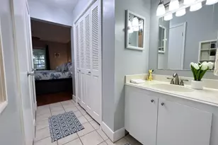 6239 Bay Club Dr, Fort Lauderdale, FL 33308 - Photo 16