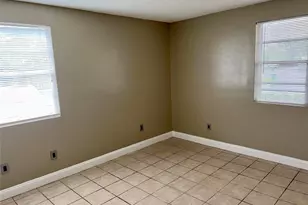 1239 SW 46th Ave, Pompano Beach, FL 33069 - Photo 6