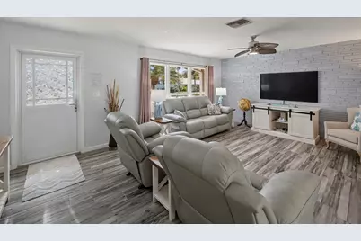 219 Blossom Lane, Palm Beach Shores, FL 33404 - Photo 4