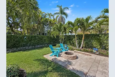 219 Blossom Lane, Palm Beach Shores, FL 33404 - Photo 20