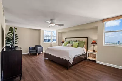 1890 S Ocean Drive #PH4, Hallandale Beach, FL 33009 - Photo 12