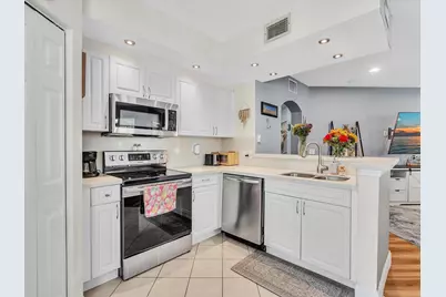 110 Belmont Lane #110, North Lauderdale, FL 33068 - Photo 4