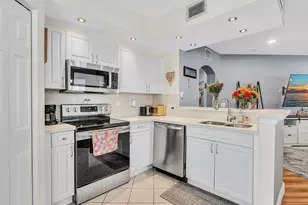 110 Belmont Ln, North Lauderdale, FL 33068 - Photo 4