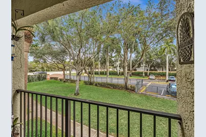 110 Belmont Lane #110, North Lauderdale, FL 33068 - Photo 2