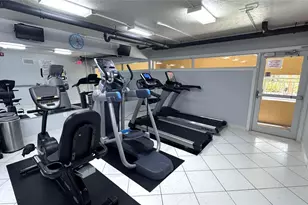 328 N Ocean Blvd, Pompano Beach, FL 33062 - Photo 14