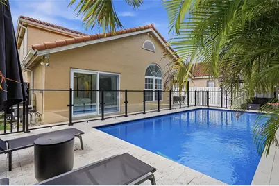 10311 Lima Street, Cooper City, FL 33026 - Photo 22