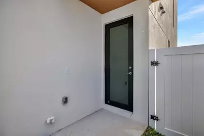 4208 NE 7th Terrace #8, Oakland Park, FL 33334 - Photo 34