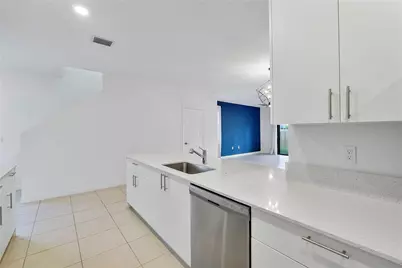 4973 Oakmont Drive #1, Dania Beach, FL 33312 - Photo 8