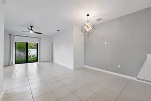 4973 Oakmont Dr, Dania Beach, FL 33312 - Photo 10