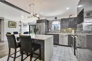 715 NW 23rd Ln, Delray Beach, FL 33445 - Photo 8