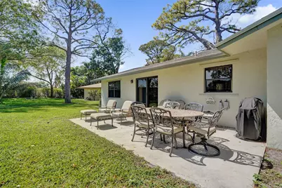 715 NW 23rd Lane, Delray Beach, FL 33445 - Photo 4