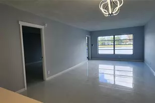 2801 N Palm Aire Dr, Pompano Beach, FL 33069 - Photo 32