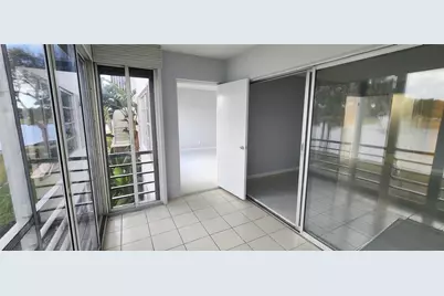 2801 N Palm Aire Drive #205, Pompano Beach, FL 33069 - Photo 4
