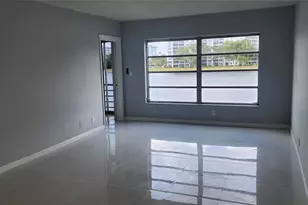 2801 N Palm Aire Dr, Pompano Beach, FL 33069 - Photo 8