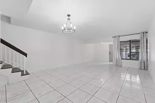 6678 Racquet Club Dr, Fort Lauderdale, FL 33319 - Photo 6