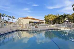 6678 Racquet Club Dr, Fort Lauderdale, FL 33319 - Photo 34