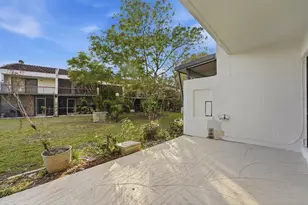6678 Racquet Club Dr, Fort Lauderdale, FL 33319 - Photo 32