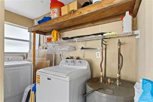 6881 Douglas St, Hollywood, FL 33024 - Photo 44