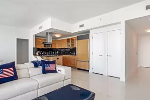 6899 Collins Ave, Miami Beach, FL 33141 - Photo 18