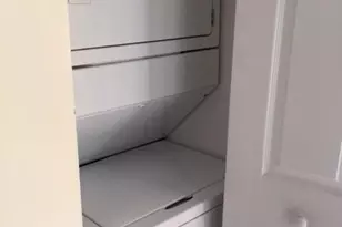 7910 NW 7th St, Pembroke Pines, FL 33024 - Photo 12