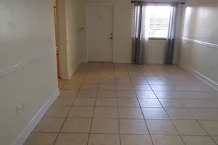 7910 NW 7th St, Pembroke Pines, FL 33024 - Photo 6