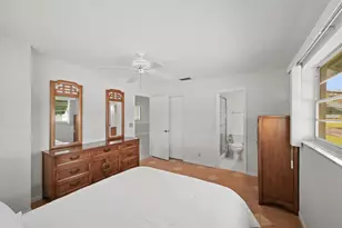 602 Hummingbird Ln, Delray Beach, FL 33445 - Photo 22