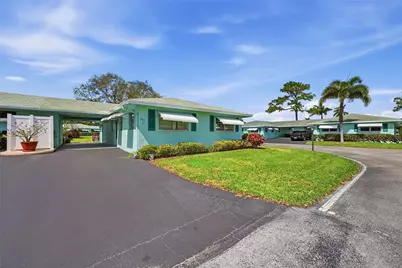 602 Hummingbird Lane #602, Delray Beach, FL 33445 - Photo 2