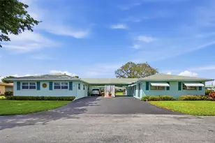 602 Hummingbird Ln, Delray Beach, FL 33445 - Photo 1