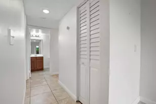 7640 Westwood Dr, Tamarac, FL 33321 - Photo 20