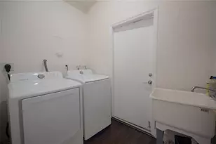 8891 NW 178th Ln, Miami, FL 33018 - Photo 38