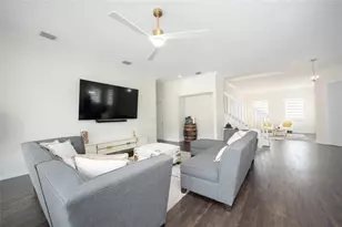 8891 NW 178th Ln, Miami, FL 33018 - Photo 12