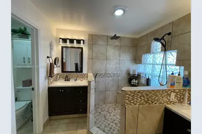 6953 Columbia Court, Margate, FL 33063 - Photo 10