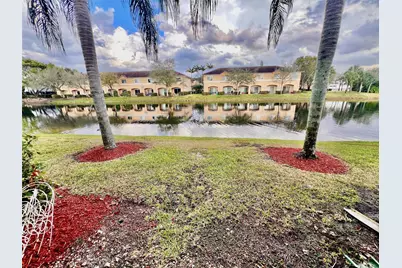 5964 Abbey Road #5964, Tamarac, FL 33321 - Photo 4