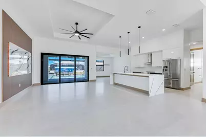 1925 NW 34th Place, Cape Coral, FL 33993 - Photo 6