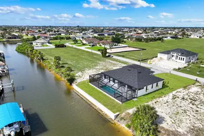 1925 NW 34th Place, Cape Coral, FL 33993 - Photo 34