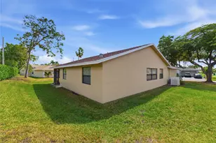 7520 NW 88th Terrace, Tamarac, FL 33321 - Photo 6
