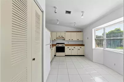 7520 NW 88th Terrace, Tamarac, FL 33321 - Photo 12