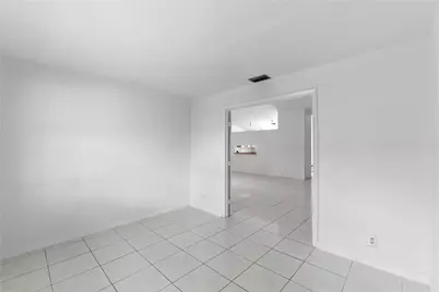 7520 NW 88th Terrace, Tamarac, FL 33321 - Photo 18
