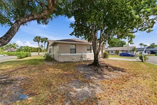 7520 NW 88th Terrace, Tamarac, FL 33321 - Photo 4