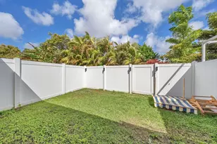 1749 NW 80th Ave, Margate, FL 33063 - Photo 20